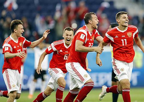 Fifa abafou caso de doping de jogador russo, revela jornal britânico