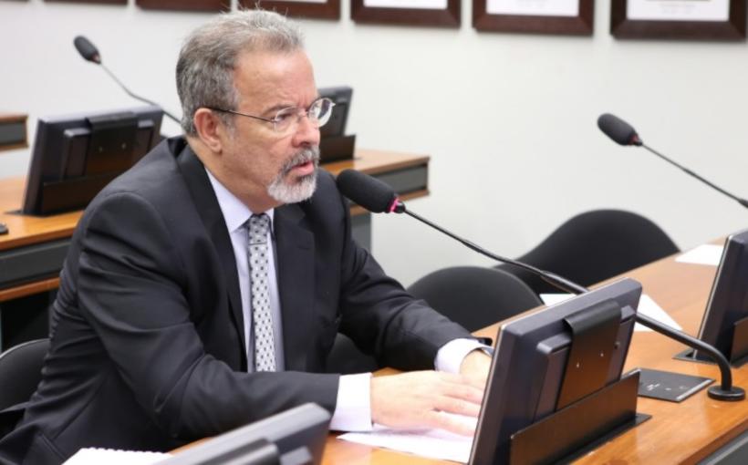 Jungmann defende distinção entre traficante e usuário de drogas 