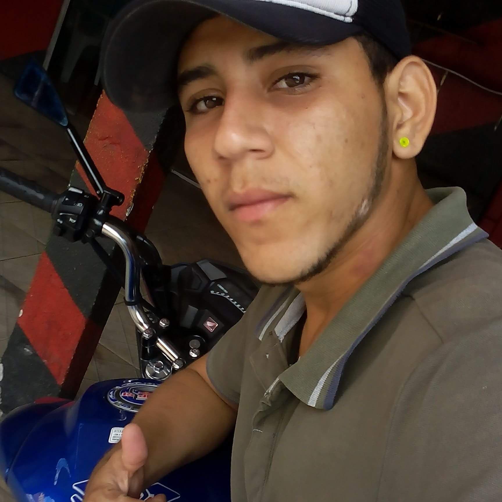 Homem desaparece após ser abordado por 'policiais militares' em Manaus