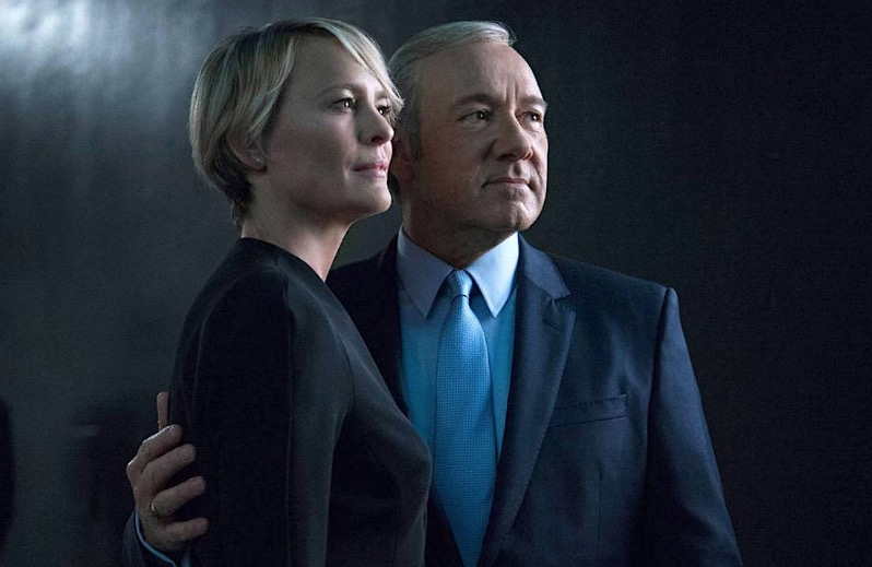 Robin Wright fala pela primeira vez sobre Kevin Spacey, acusado de assédio