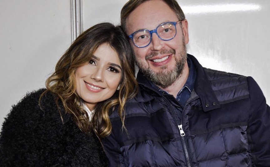 Após receber declaração apaixonada, Paula Fernandes termina namoro com jornalista 