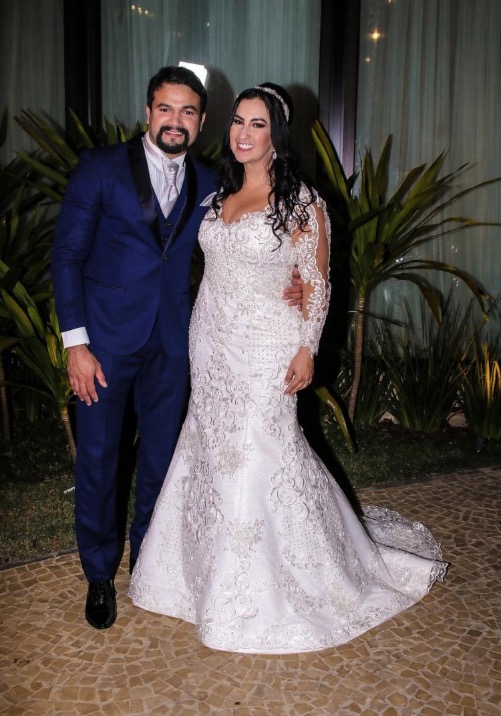 Fabíola Gadelha se casa em São Paulo, veja fotos e vídeos