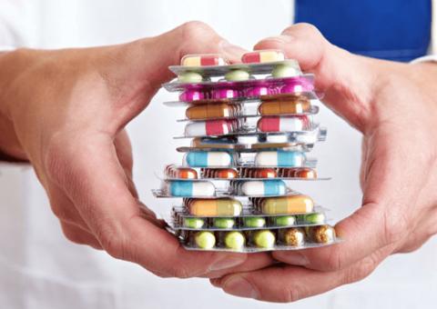 Anvisa suspende venda e uso de lote de remédio para esquizofrenia