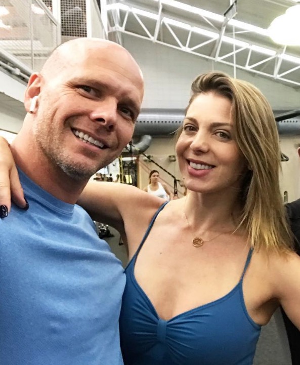 Fernando Scherer se pronuncia sobre fim do casamento com Sheila Mello