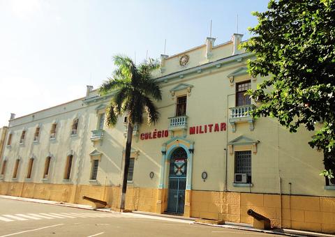 Colégio Militar de Manaus deve permitir ingresso de alunos com deficiência, recomenda MPF
