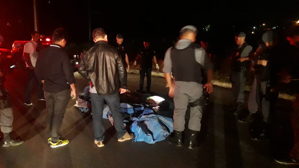 Torturado e morto a terçadadas, corpo de homem é encontrado na Av. das Flores 