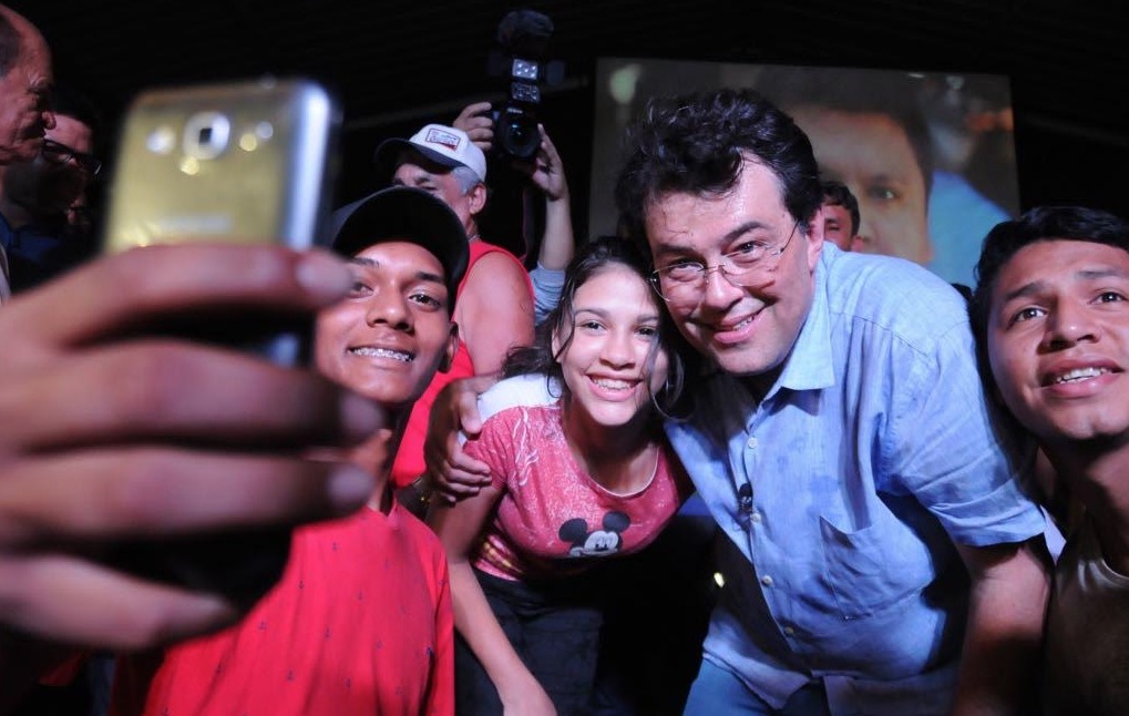 Eduardo Braga foca sua campanha na geração de empregos no Amazonas