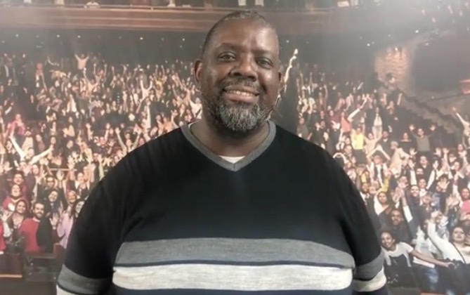 Cantor Péricles é internado e passa por cirurgia 