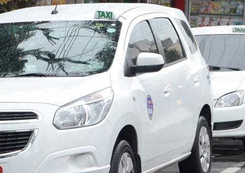 TJAM suspende exigência de filiação sindical para exercer atividade de taxista em Manaus