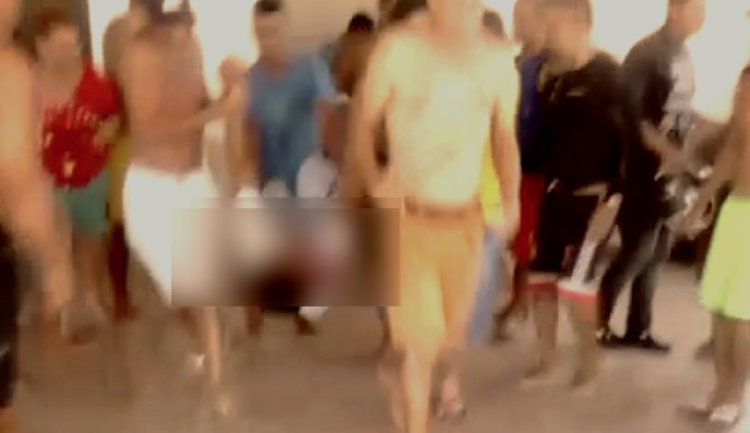  Vídeos mostram caos, morte e desespero após chacina em Manaus