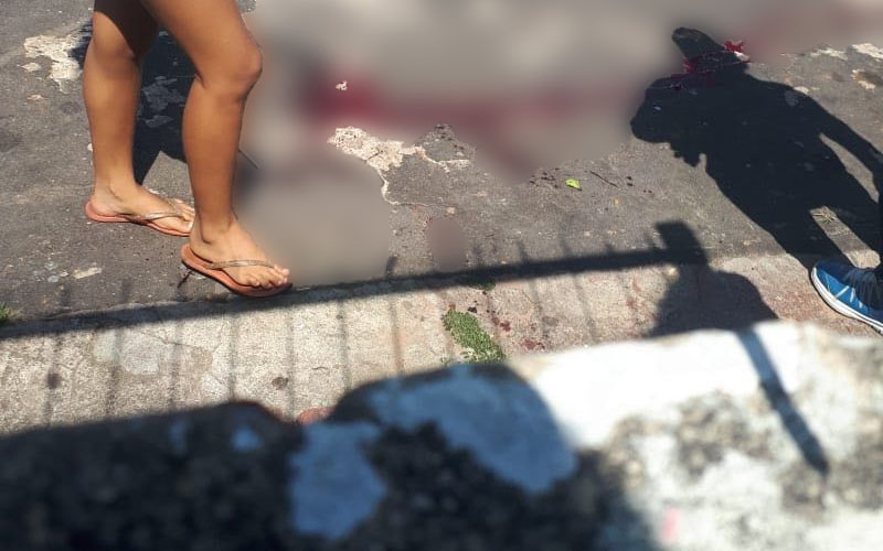 Após chacina em campo de futebol, moradores adotam “lei do silêncio” em Manaus