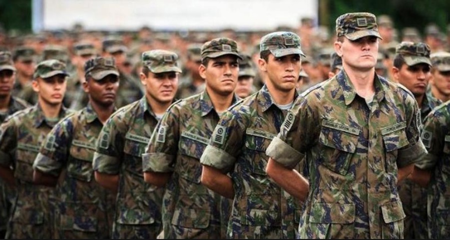 Projeto que aumenta para 20 dias licença-paternidade de militares é aprovado pelo Senado