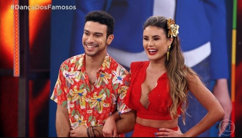 Sérgio Malheiros pede a cabeça de bailarina da Dança dos Famosos 