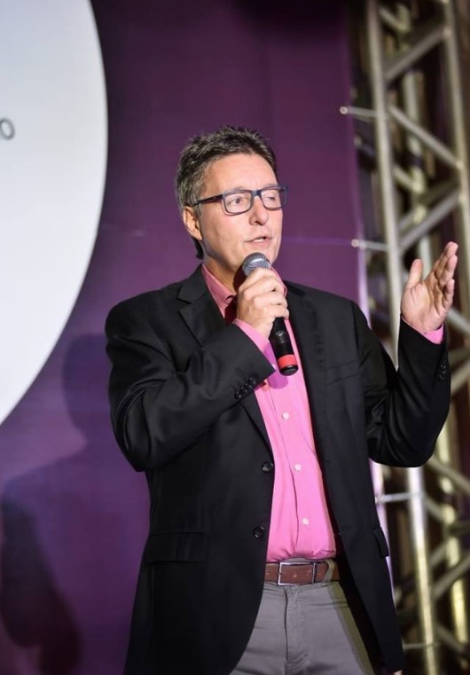 Deputado Luiz Castro passa por procedimento de cateterismo após infarto