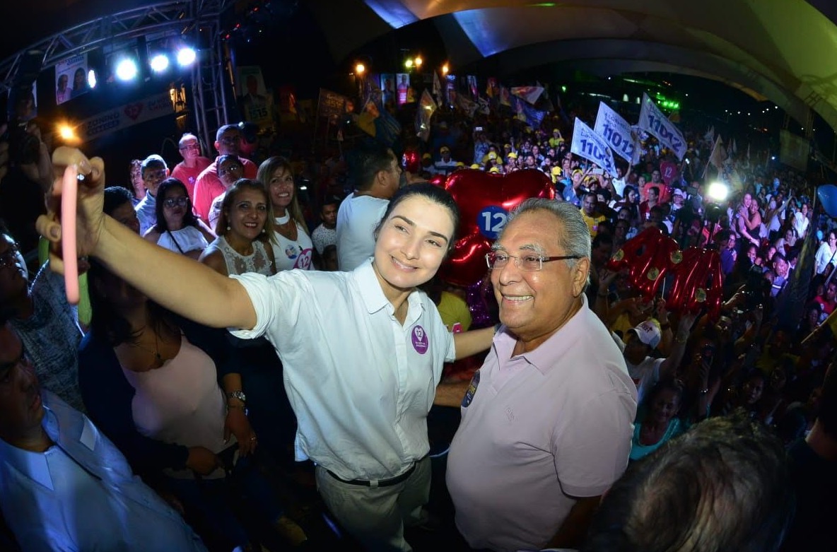 Amazonino Mendes diz que 'dará a própria saúde' para melhorar educação do Estado