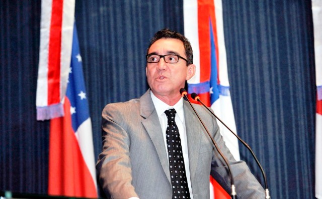 Advogado Lino Chíxaro é um dos alvos da Operação Cash Back