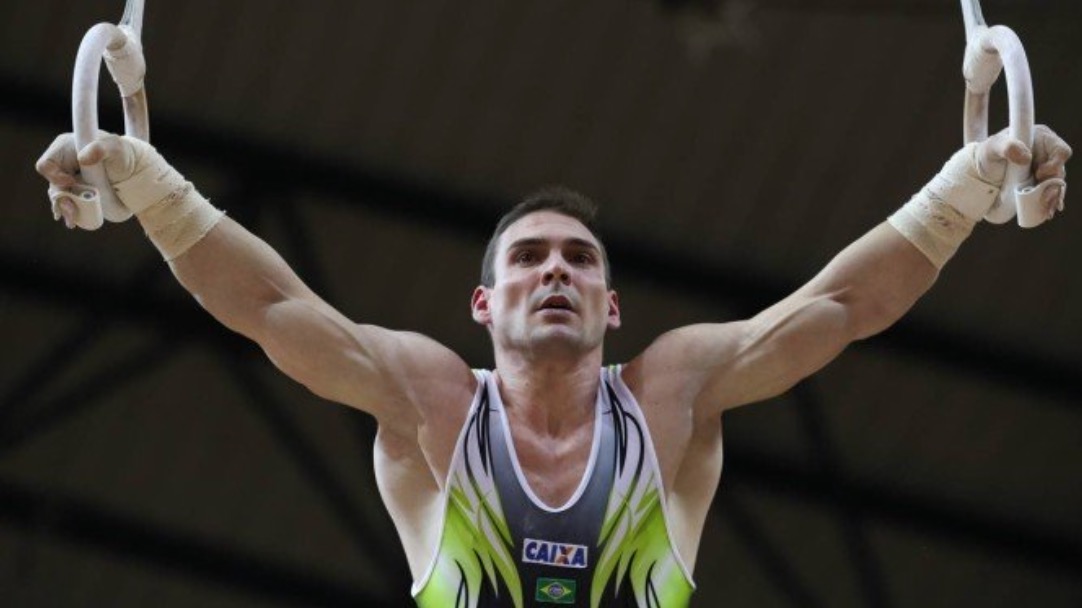 Zanetti fica com a prata nas argolas no Mundial de Doha