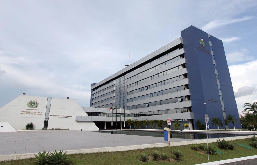 Assembleia Legislativa gastará R$ 1 milhão com passagens nacionais e internacionais 