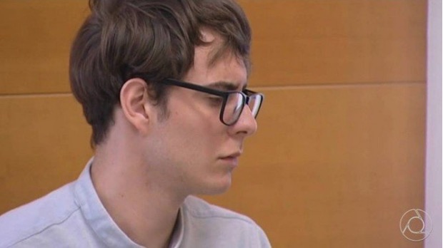 Brasileiro é condenado à prisão perpétua por esquartejar parentes na Espanha