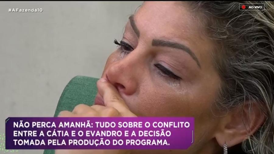  A Fazenda 10: Produção se pronuncia sobre pedido de expulsão de Cátia Paganote