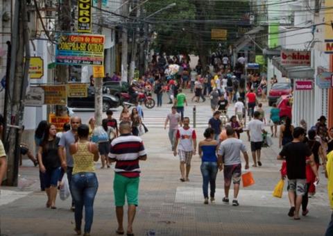 Gasto do manauara no período natalino deve ser de R$ 230 em média, aponta Fecomércio