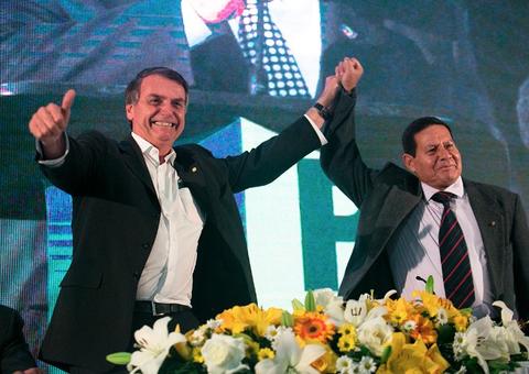 TSE oficializa eleição de Bolsonaro e Mourão em cerimônia nesta segunda-feira