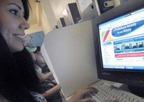 Remanejamento de candidatos em reserva para Bolsa Universidade encerra nesta segunda