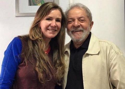 Vanessa Grazziotin comemora decisão de Marco Aurélio que pode soltar Lula 