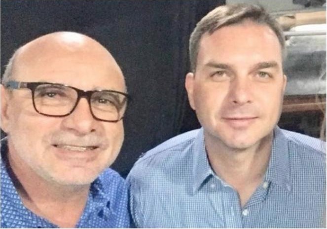 Ex-assessor de Flávio Bolsonaro não comparece a depoimento no MP