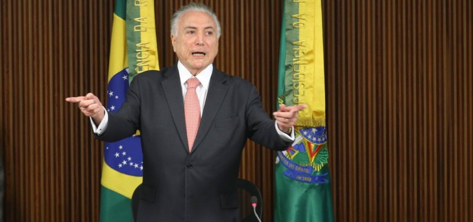  Em meio a polêmica, Michel Temer afirma que não vai conceder indulto de Natal 