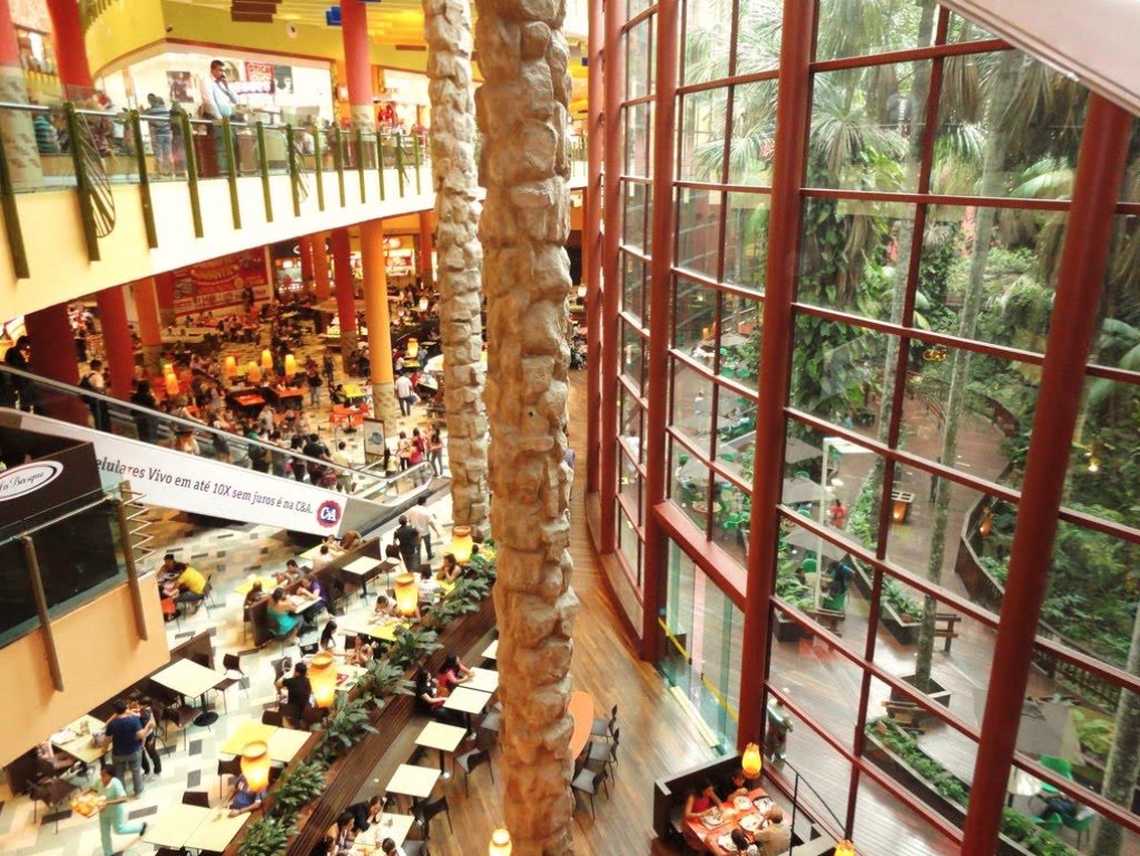 Saiba como funcionará o comércio de Manaus no próximo dia 31 e 1º de janeiro 