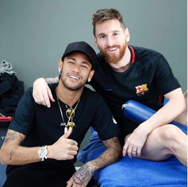 Messi quer, mas torcedores do Barcelona votam em massa contra retorno de Neymar