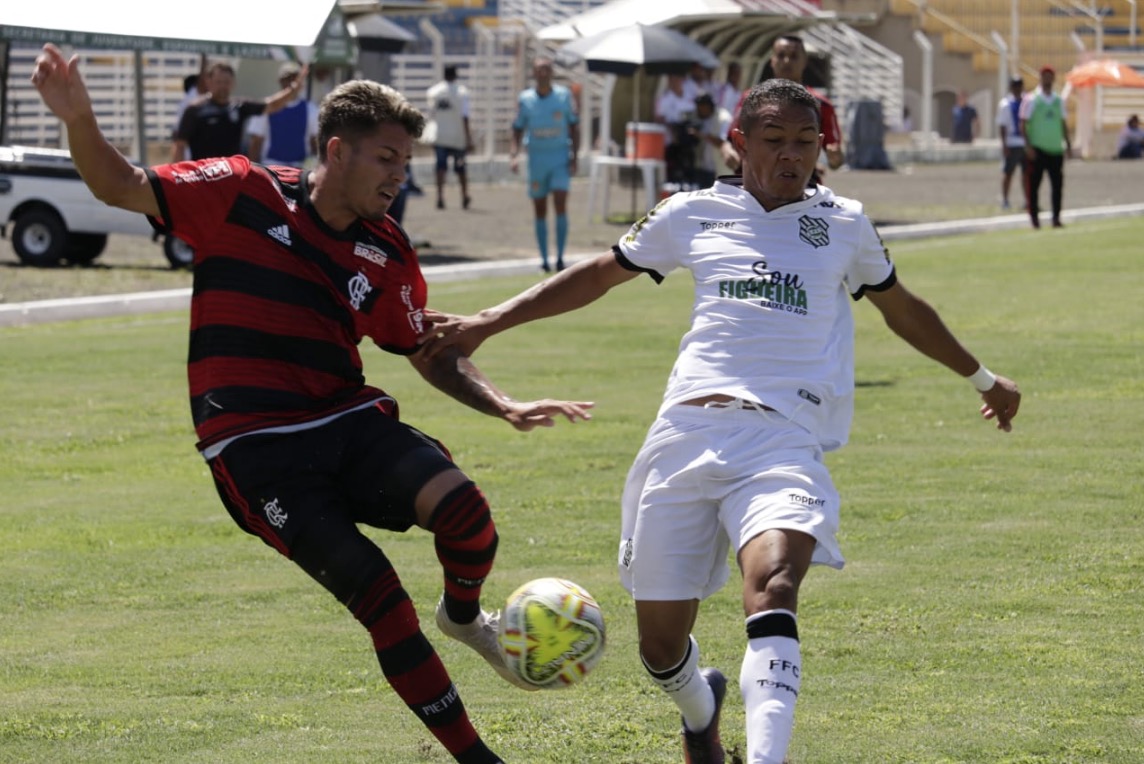 Atual campeão, Flamengo é eliminado pelo Figueirense na Copa São Paulo