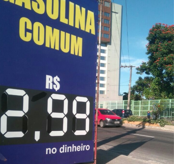 Informação de gasolina a R$ 2,99 em posto de Manaus é fake news, confira
