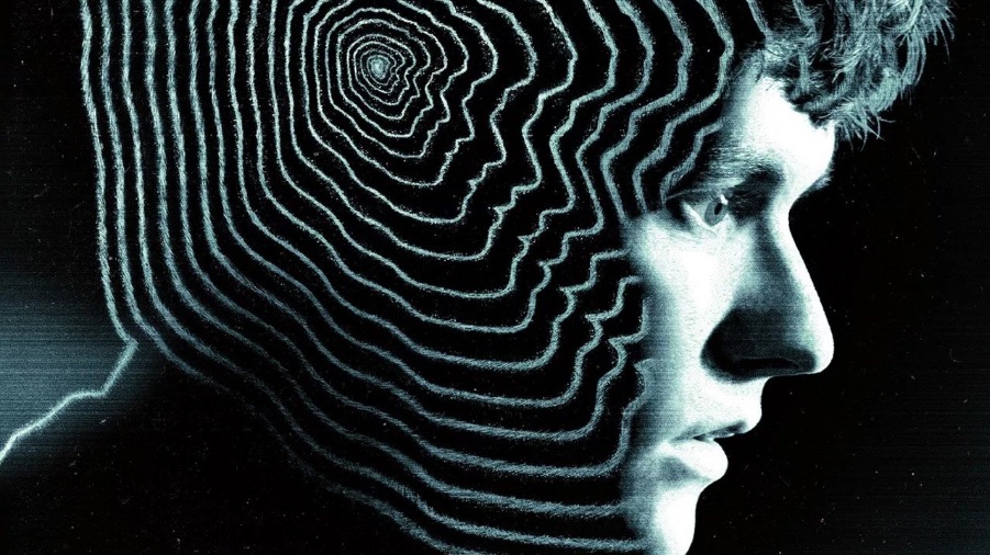 Aluno nota mil no Enem 2018 compartilha redação que menciona ‘Black Mirror’