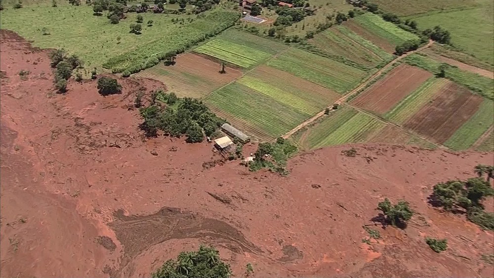 Responsável por barragem de Brumadinho, Vale responde na Justiça por desastre em Mariana