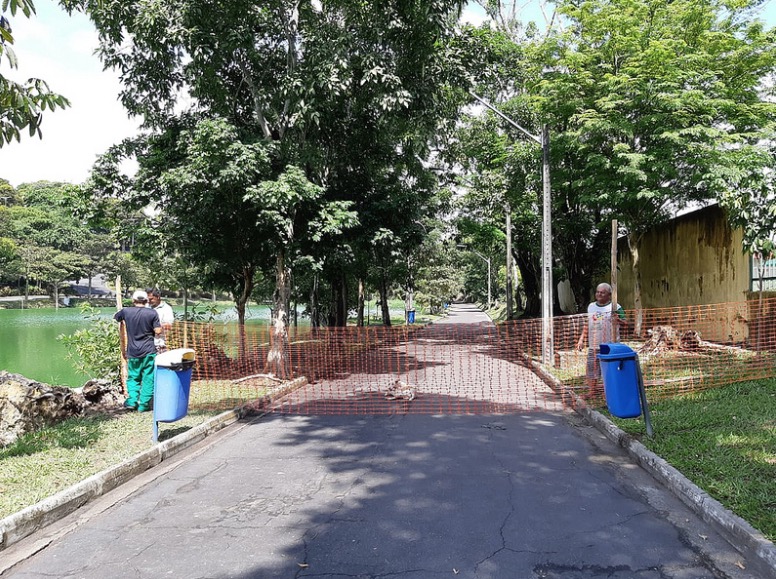 Prefeitura interdita trecho da pista de caminhada do Parque Lagoa do Japiim 