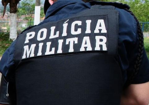 Jogador de futebol vai receber R$ 5 mil por ter sido chamado de vagabundo por PM