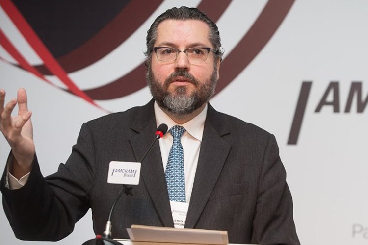 Chanceler descarta uso do Brasil para tropas americanas ajudarem Venezuela