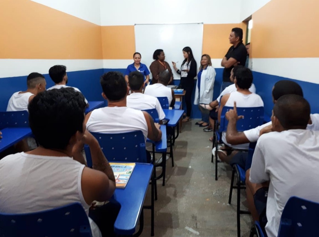 Internos da UPP participam de curso de Eletricista Predial em Manaus