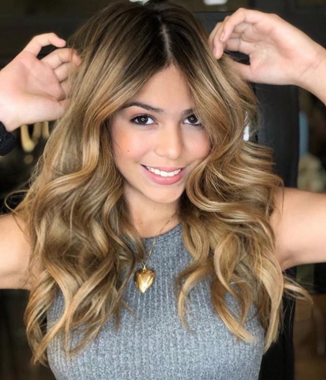 MC Melody muda visual e surge com cabelo diferente após polêmica