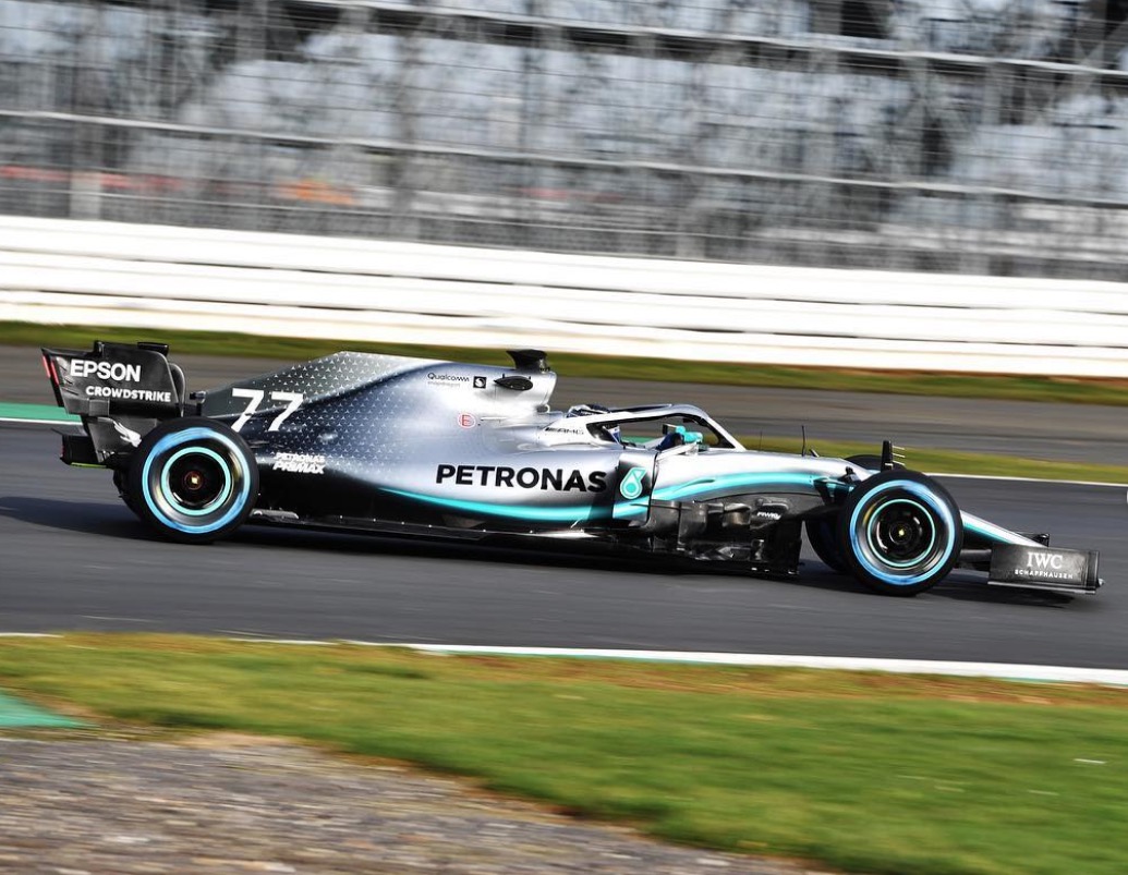 Com hexacampeonato na mira, Mercedes apresenta seu novo carro para a Fórmula 1