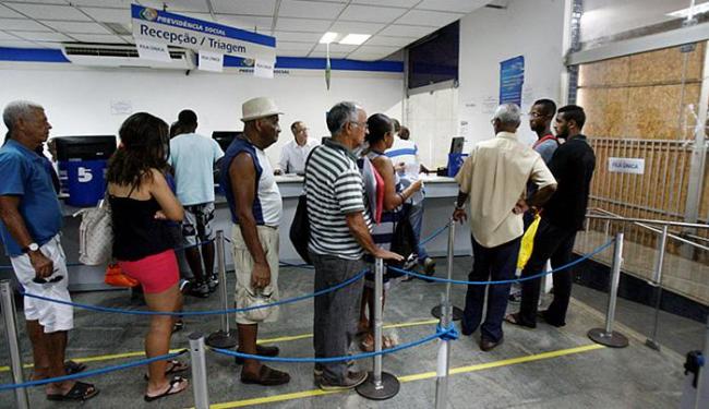 Confira prazo para regularizar situação do BPC para idosos e deficientes