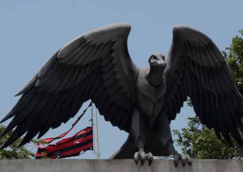 Justiça dá 5 dias ao Flamengo para evitar interdição e bloqueio
