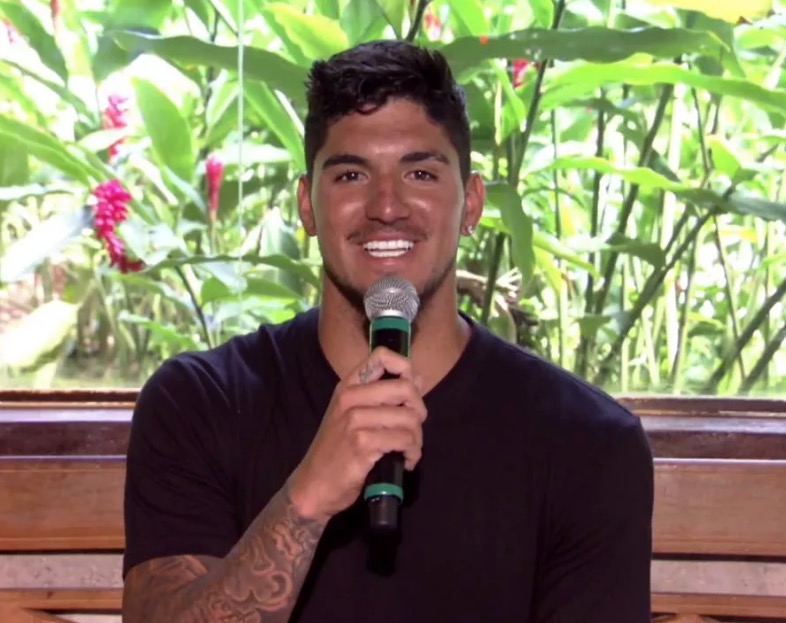 Gabriel Medina diz que ‘depois do mundial ficou mais fácil’ arranjar namorada