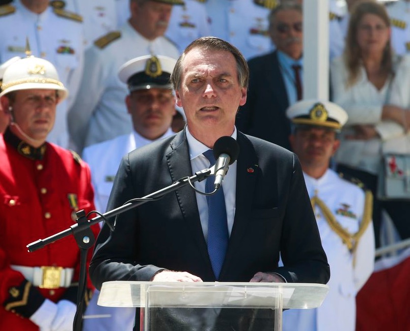 Bolsonaro confirma viagem à China neste ano