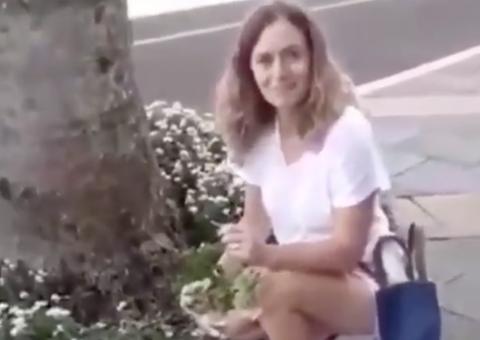 Homem humilha mulher que pegou flores da rua e internautas se revoltam