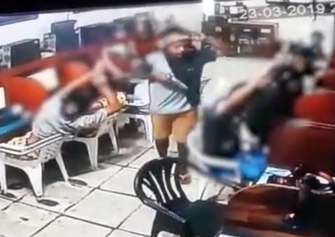 Com '38' na mão, homem invade lan house e aterroriza clientes durante assalto em Manaus