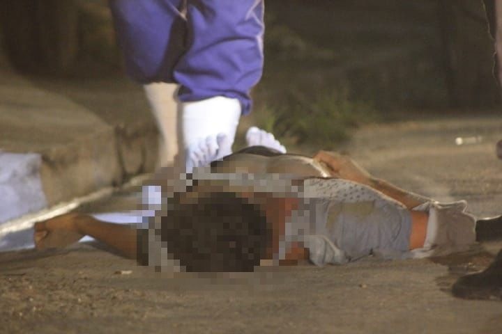  Homem é morto com tiro nas costas em Manaus 