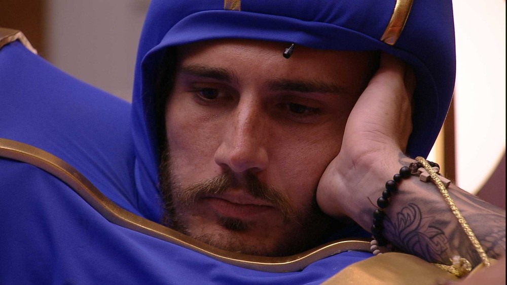 Alan tira satisfação com Paula: 'Fez minha caveira'